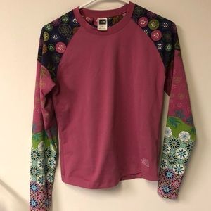 The north face activewear long sleeve shirt